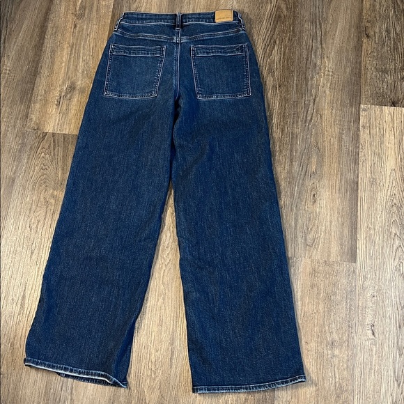American Eagle Super High Rise Baggy Wide Leg Jeans Size 6 - Picture 6 of 12